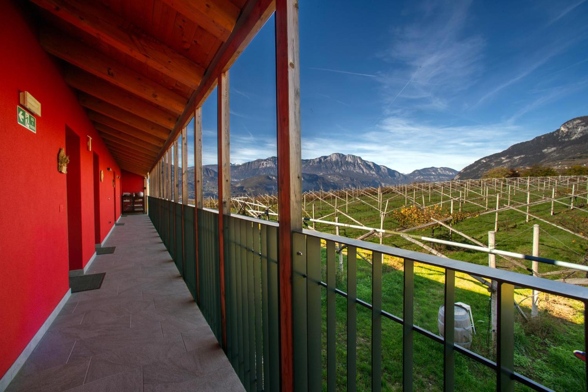 Вилла 8 Grappoli Agritur Тренто Экстерьер фото